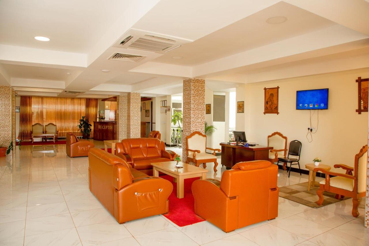 A1 Hotel And Resort อารูชา ภายนอก รูปภาพ