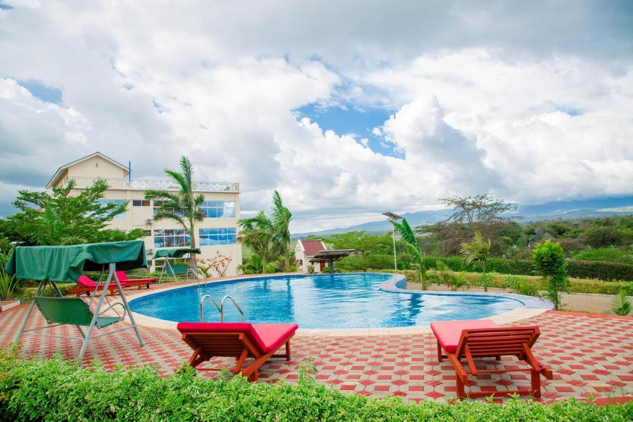 A1 Hotel And Resort อารูชา ภายนอก รูปภาพ