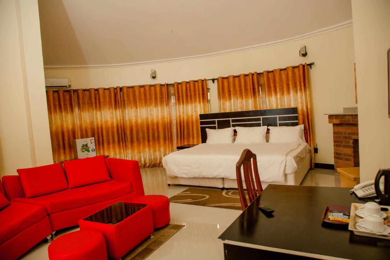 A1 Hotel And Resort อารูชา ภายนอก รูปภาพ