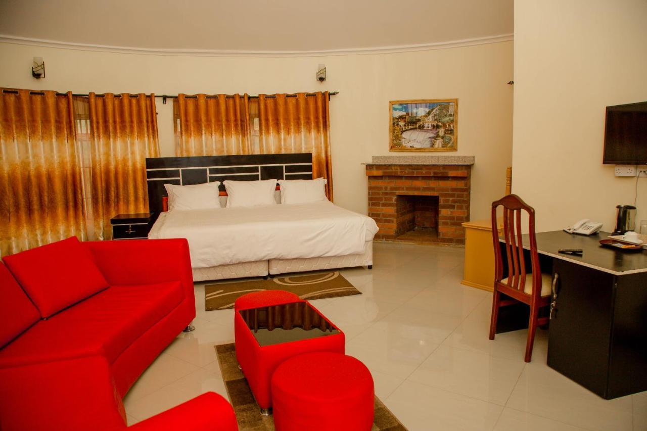 A1 Hotel And Resort อารูชา ภายนอก รูปภาพ
